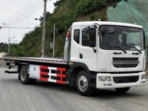 Dongfeng Duolika D9 170Horsepower 4X2 14Tons 10Meter Wrecker Truck