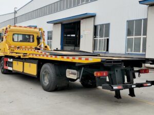 東風天津 160馬力 4X2 12トンレッカー車