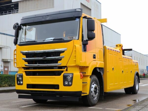 Genlyon C6 330Horsepower 4X2 7Ton Wrecker