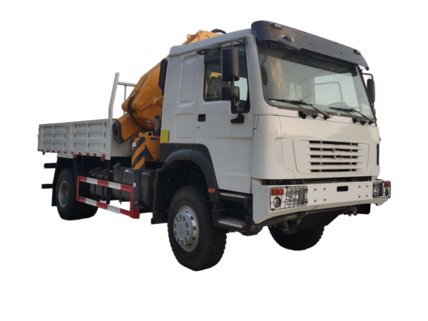 HOWO Truck 4X2 5.7Ton Mounted Palfinger Crane