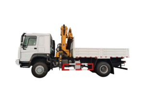 HOWO Truck 4X2 5.7Ton Mounted Palfinger Crane