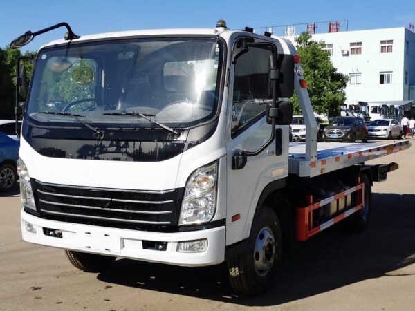 Hongtu 500 130Horsepower 4X2 4Ton Wrecker