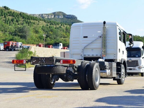 Howo 13.6 Ton Telescopic Aerial Lift Truck