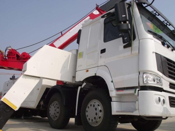 Howo 31 Ton Tow Truck With Crane