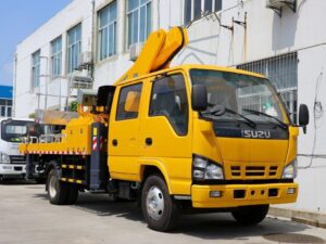 Isuzu 5.7 Ton Articulated Bucket Lift Truck