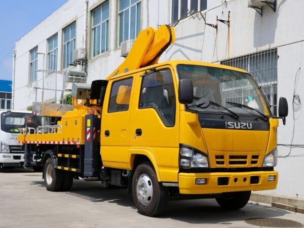 Isuzu 5.7 Ton Articulated Bucket Lift Truck
