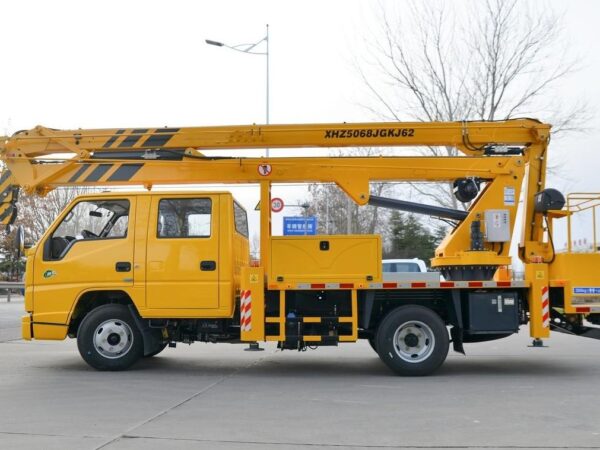 Jmc 6 Ton Articulated Bucket Lift Truck
