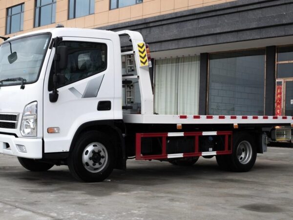 Shengtu H3 129Horsepower 4X2 4Ton Wrecker