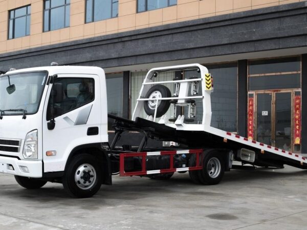 Shengtu H3 129Horsepower 4X2 4Ton Wrecker