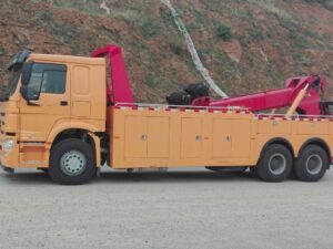 Sinotruk Howo-7 340Horsepower 6X2 25Ton Tow Truck