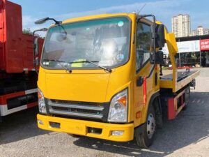 Xin Aopuli 127Horsepower 4X2 4Ton Wrecker
