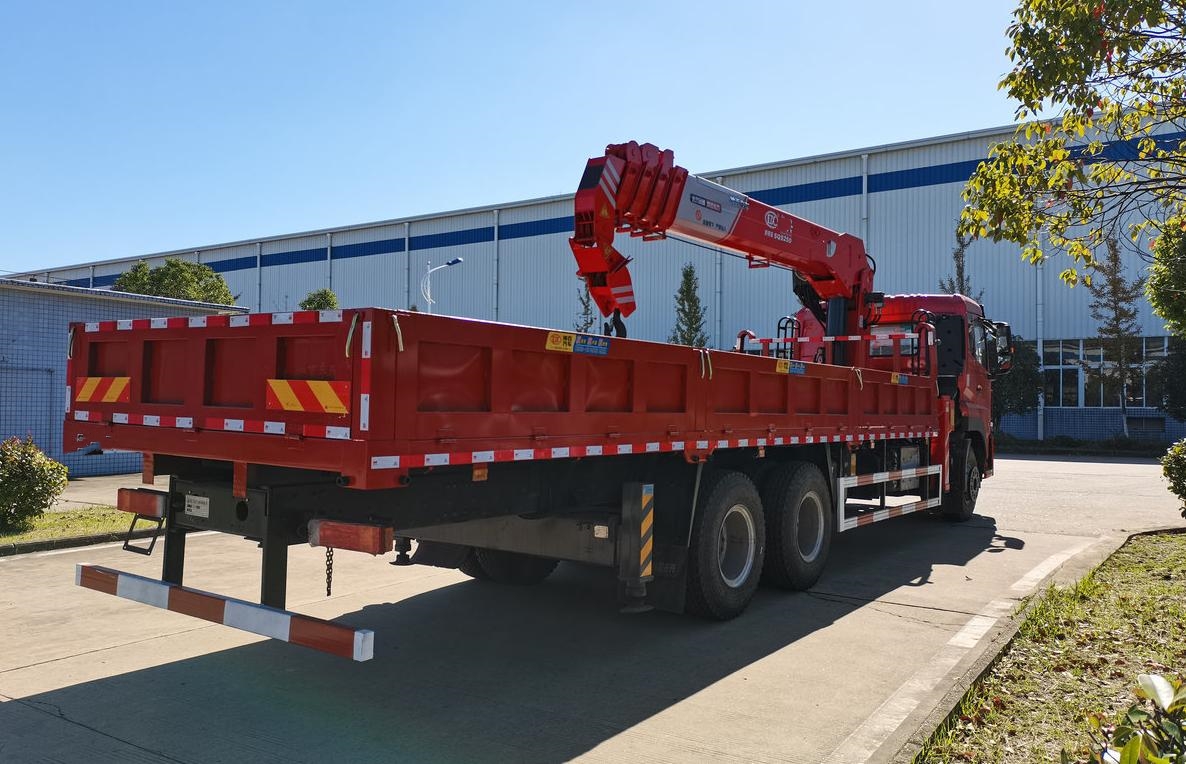 Aerospace Wanshan 25 Tons Truck Telescopic Crane (6) Aerospace Wanshan 25 Tons Truck Telescopic Crane
