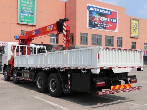 Camc 31 Tons Tow Truck With Crane