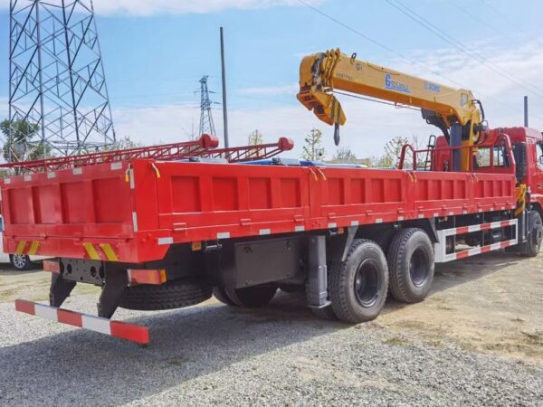 Dongfeng 25 Tons Truck Telescopic Crane