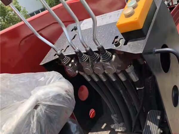 Dongfenga 8 Tons Crane Truck For Sale