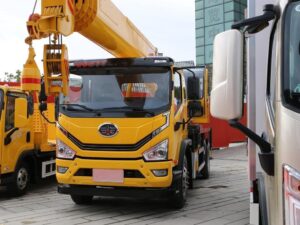 Faw 180 Horsepower Sab Lifter Crane