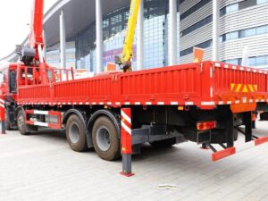 Howo 350 Horsepower Side Lifter Crane