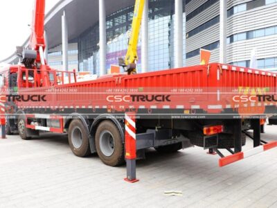 Howo 350 Horsepower Side Lifter Crane