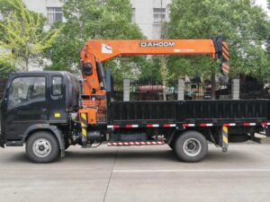 Howo 9.9 တန်ချိန်ထရပ် Telescopic Crane