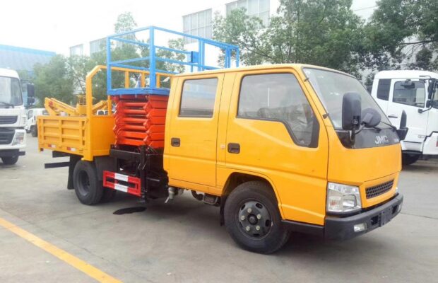 ጃክ 4 Tons Telescopic Aerial Lift Truck