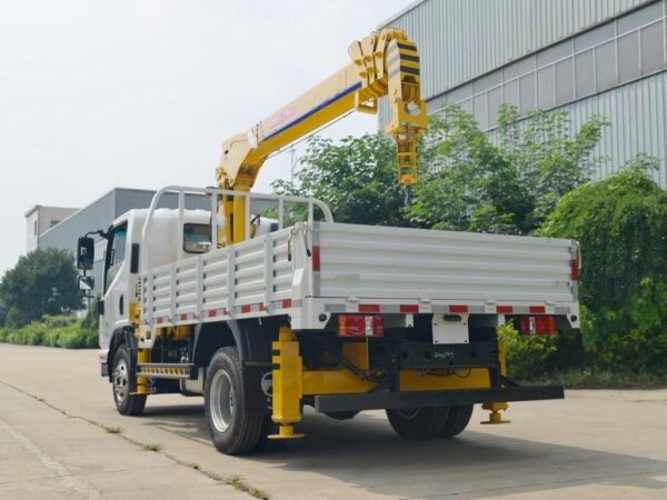 Kaima 10 Grúa telescópica u kisbuuts'o' toneladas