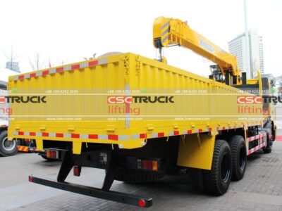 Saic 25 Tons Tow Truck With Crane