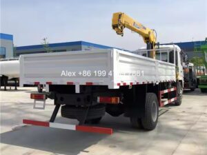 Shacman With 6.3 Tons Hydraulic Arm Crane For Trucks