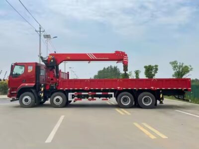Dongfeng 14 Ton Kamiono Teleskopa Gruo