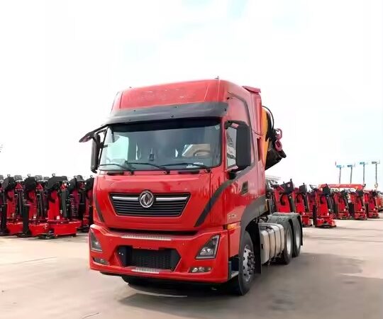 Dongfeng 30 Ton Knuckle Boom Crane Truck