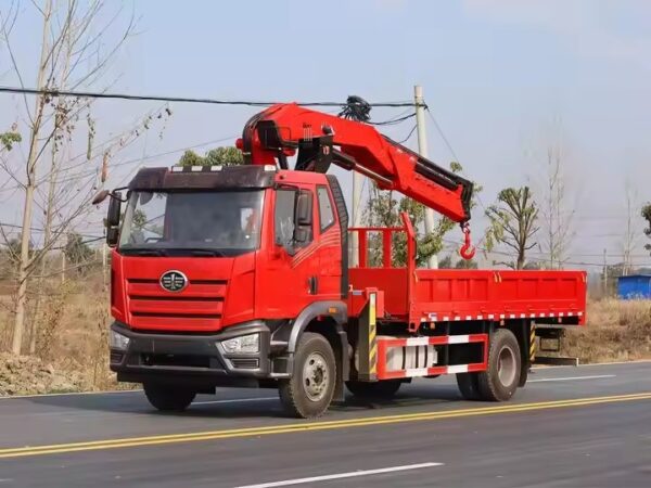 Faw 10 Ton Knuckle Boom Crane