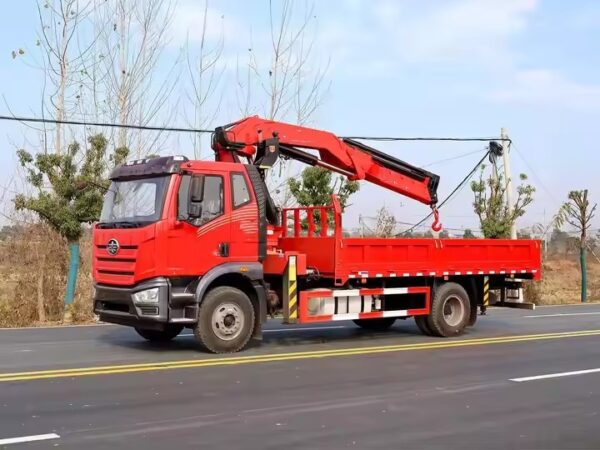 Faw 10 Ton Knuckle Boom Crane
