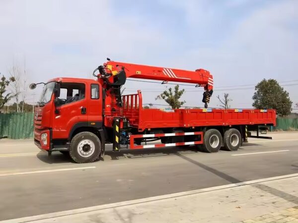 Faou 12 Grue télescopique de camion de tonne
