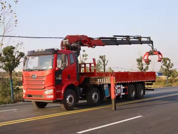Faw 12Ton Knuckle Boom Crane