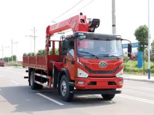 Faw 8 Ton Knuckle Boom Crane