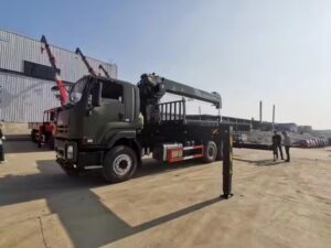 Isuzu 12Ton Truck Telescopic Crane