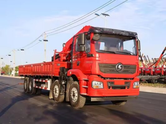 Кран з поворотною стрілою Shacman 20 тонн