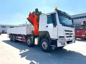 Sinotruk Hlo 25 Ton Knuckle Boom Crane Truck