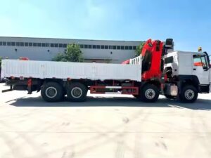 Sinotruk Hlo 25 Ton Knuckle Boom Crane Truck