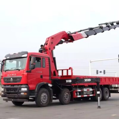 Segotruk Howo 30 TON Knuckle Boom Crane