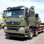 Sinotruk kumahaor the Use of Manual Rack Jacks Sinotruk Howo 30 Ton Knuckle Boom Crane Truck (2)