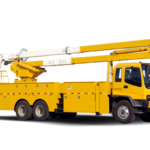 Dongfengfor AcMeter Insulated Bucket TruckOperation of Lifting Electromagnetic Cranes Dongfeng 25.4 Meter Insulated Bucket Truck