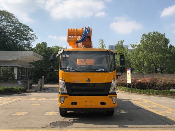 Howo 21.7 Meters Telescopic Aerial Lift Truck