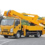 IsuzuctioMetres inosimbisa bhaketitandards Isuzu 20 Meters Insulated Bucket Truck