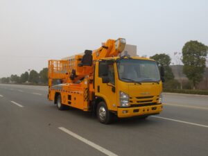 ISUZU 24M Telescopic Bucket Truck