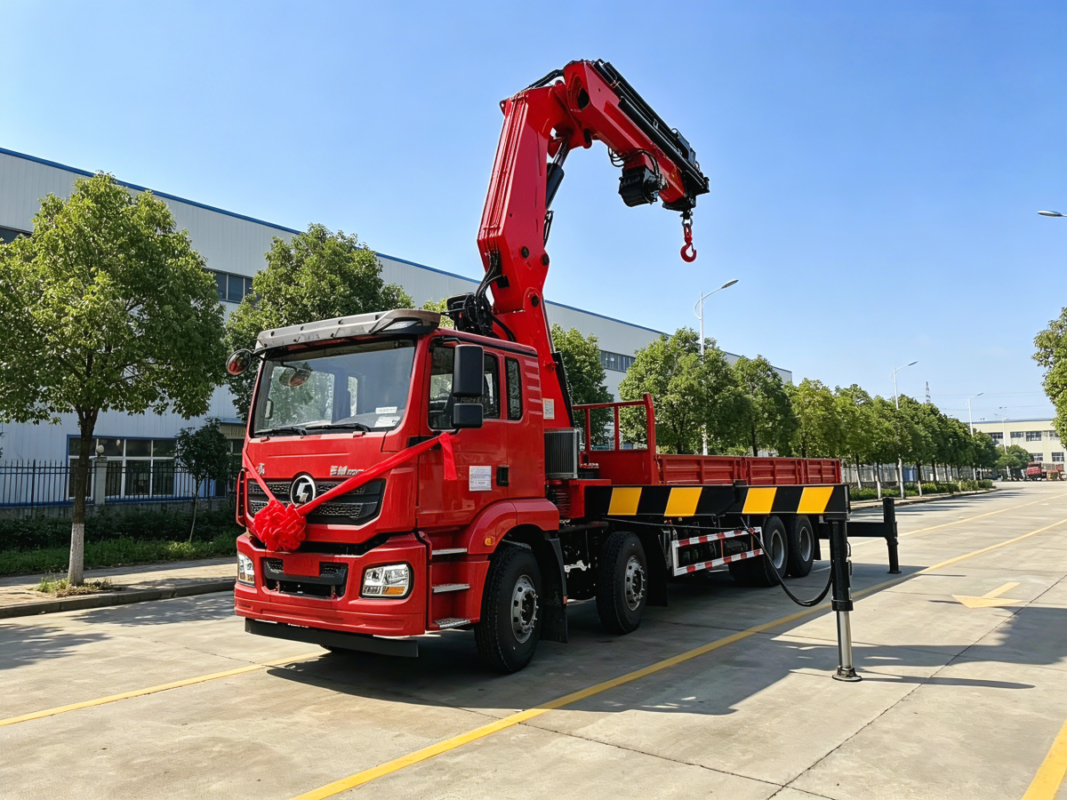 Knuckle boom crane