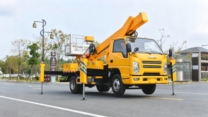 Trakk teleskopiku tal-lift mill-ajru
