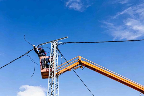 Bucket truck