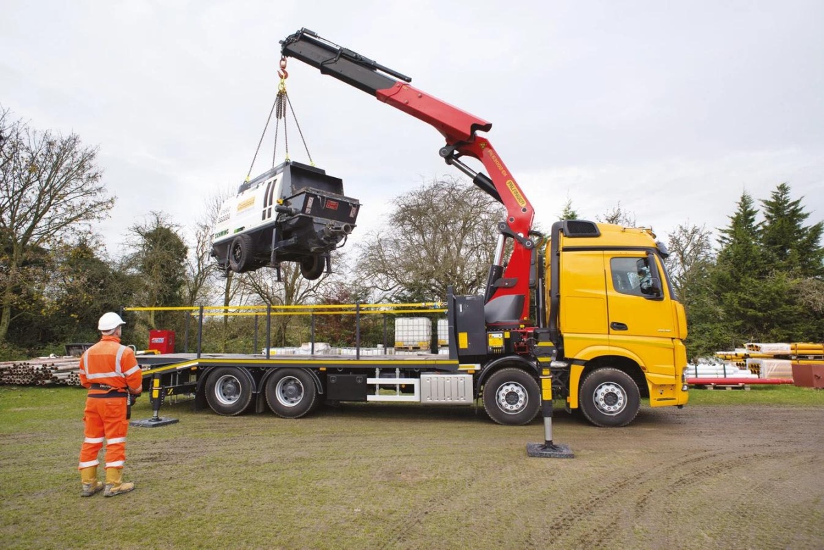 knuckle boom crane