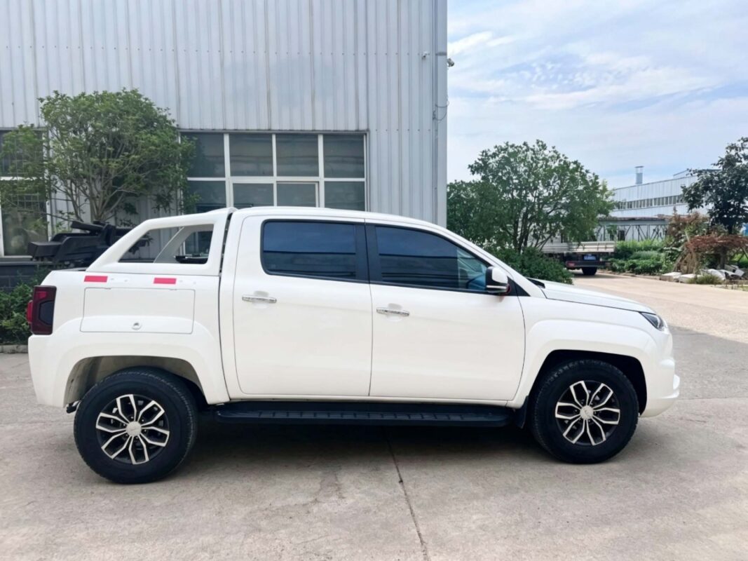 pickup tow truck