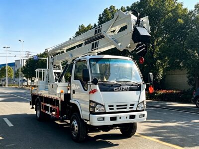ISUZU 4×4 18-Meter Articulated Aerial Lift Truck
